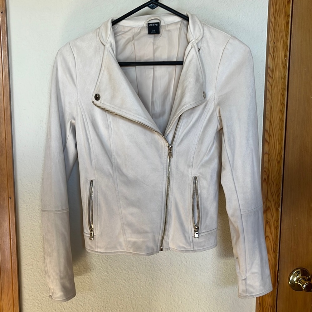 White faux jacket size xs